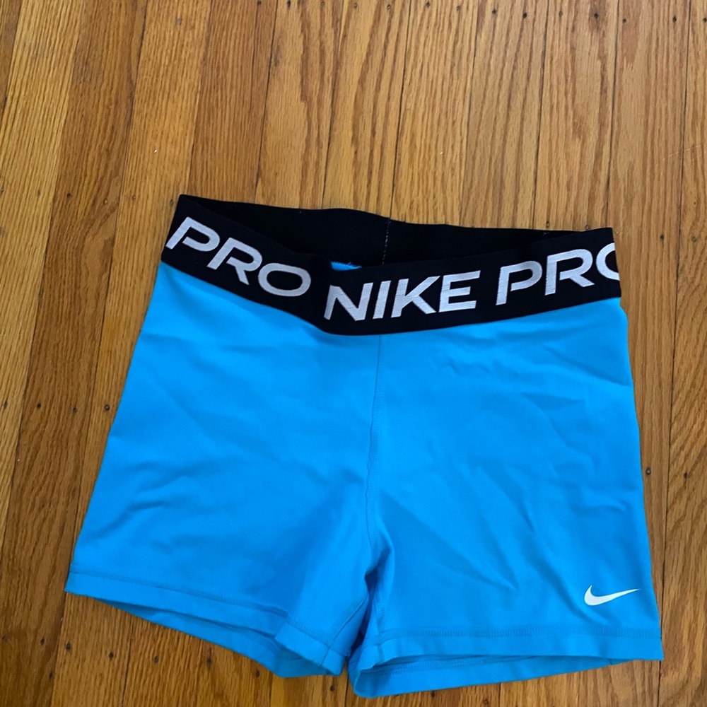 Nike Pros Blue